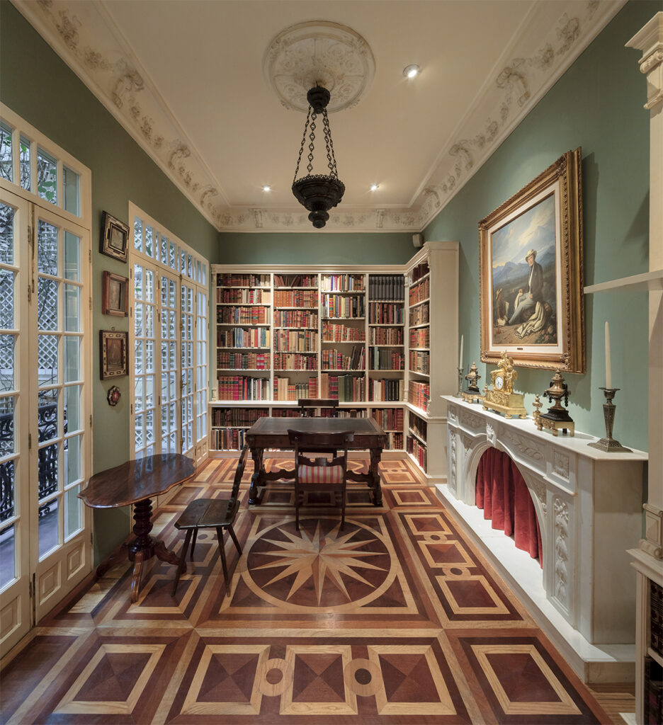 La biblioteca de Casa Tovar