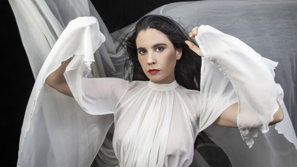 Javiera Mena foto