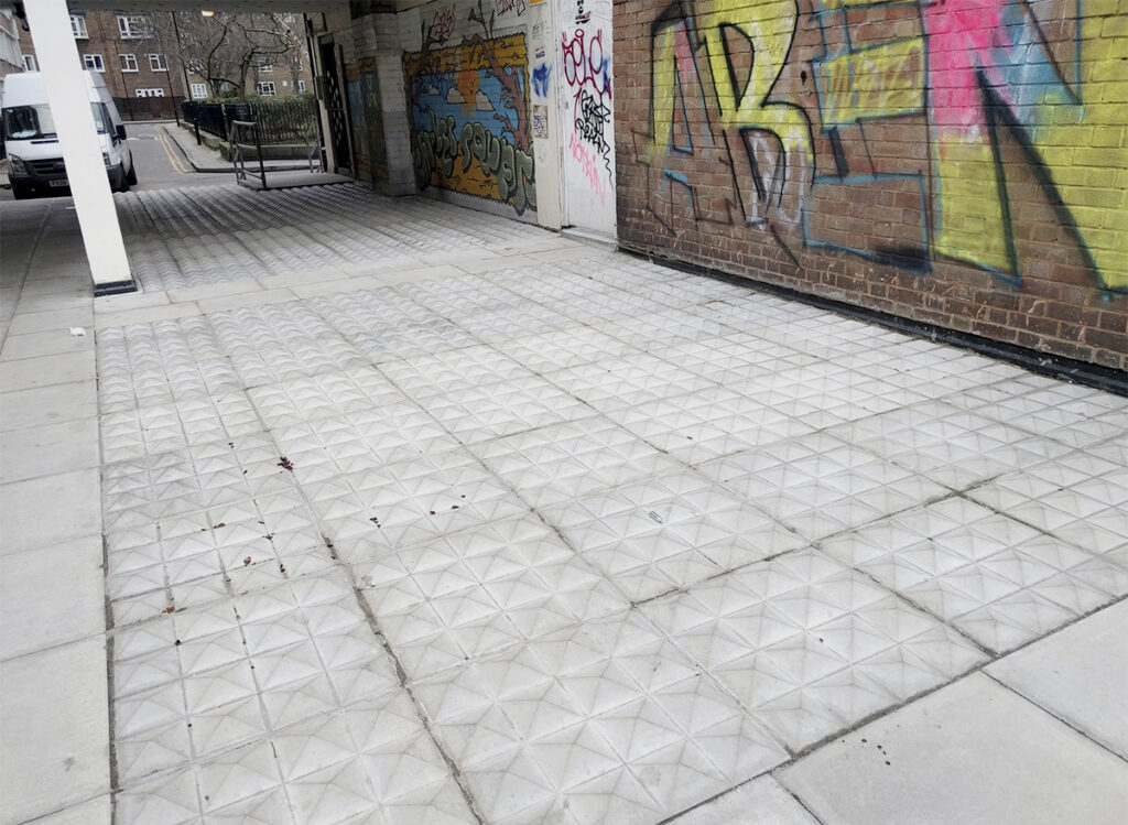 arquitectura hostil en NYC