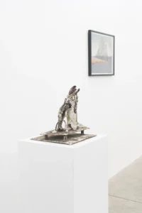 Exposición colectiva "Ni tan remoto, ni tan claro" de Cynthia Gutiérrez, Enrique Hernández, Nicola López, Fabiola Menchelli, Javier MM. Rodríguez, Alejandra Ruiz Rincón, Roberto Turnbull y Rodrigo Valenzuela - Galería Tiro Al Blanco.