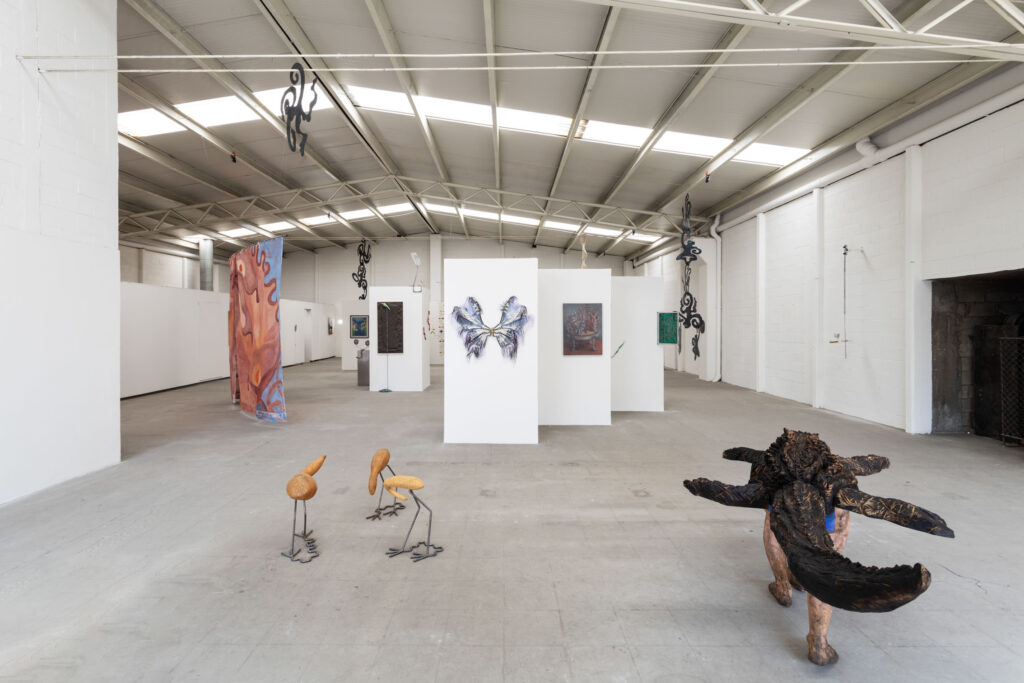 Serie: "Érase una vez un universo salvaje" de VV.AA. - Galería GUADALAJARA 90210.