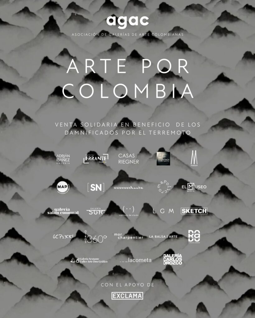Cartel de Arte por Colombia de la Asociación de Galerías de Arte Colombianas (AGAC), con un paisaje montañoso en escala de grises y los logotipos de las galerías participantes.