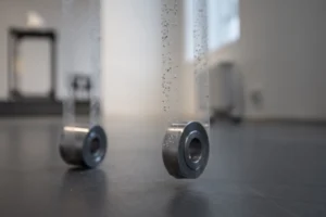 Serie: "Gestos compartidos" de Mireia c. Saladrigues / Marcelo Expósito - Galería àngels barcelona.