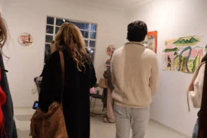Imagen de Latitud 19°25′N. Monserrat Palacios; Francisco Sepúlveda; Cuco; Andreas von Gehr; Leslie Molina. Fuente: 54 Gallery.