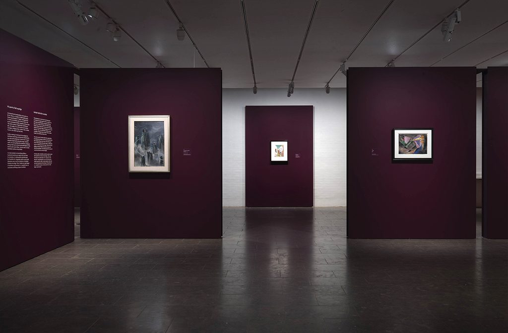 Sala con varias obras de Remedios Varo expuestas en el Museo Louisiana.